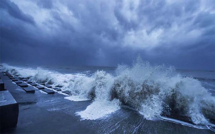 কমছে অশনির শঙ্কা